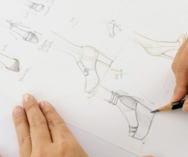fashion-illustration-virtual-class-feet-shoes-sketch